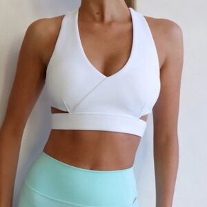 EUC Cleo Harper White/Ivory Indy Sports Bra Top